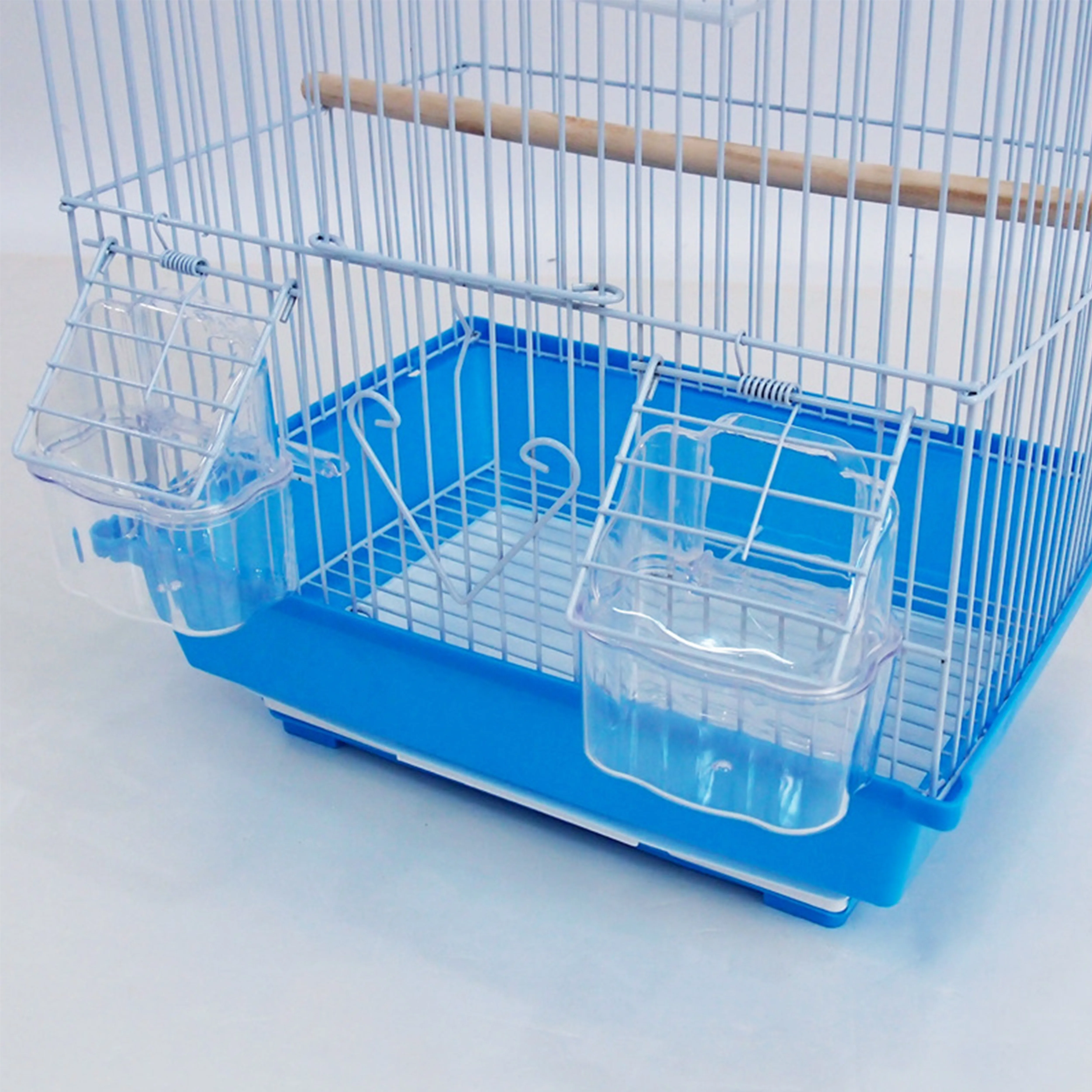 Easy to install and easy to clean plastic materials splash-proof parrot pet supplies factory bird cage