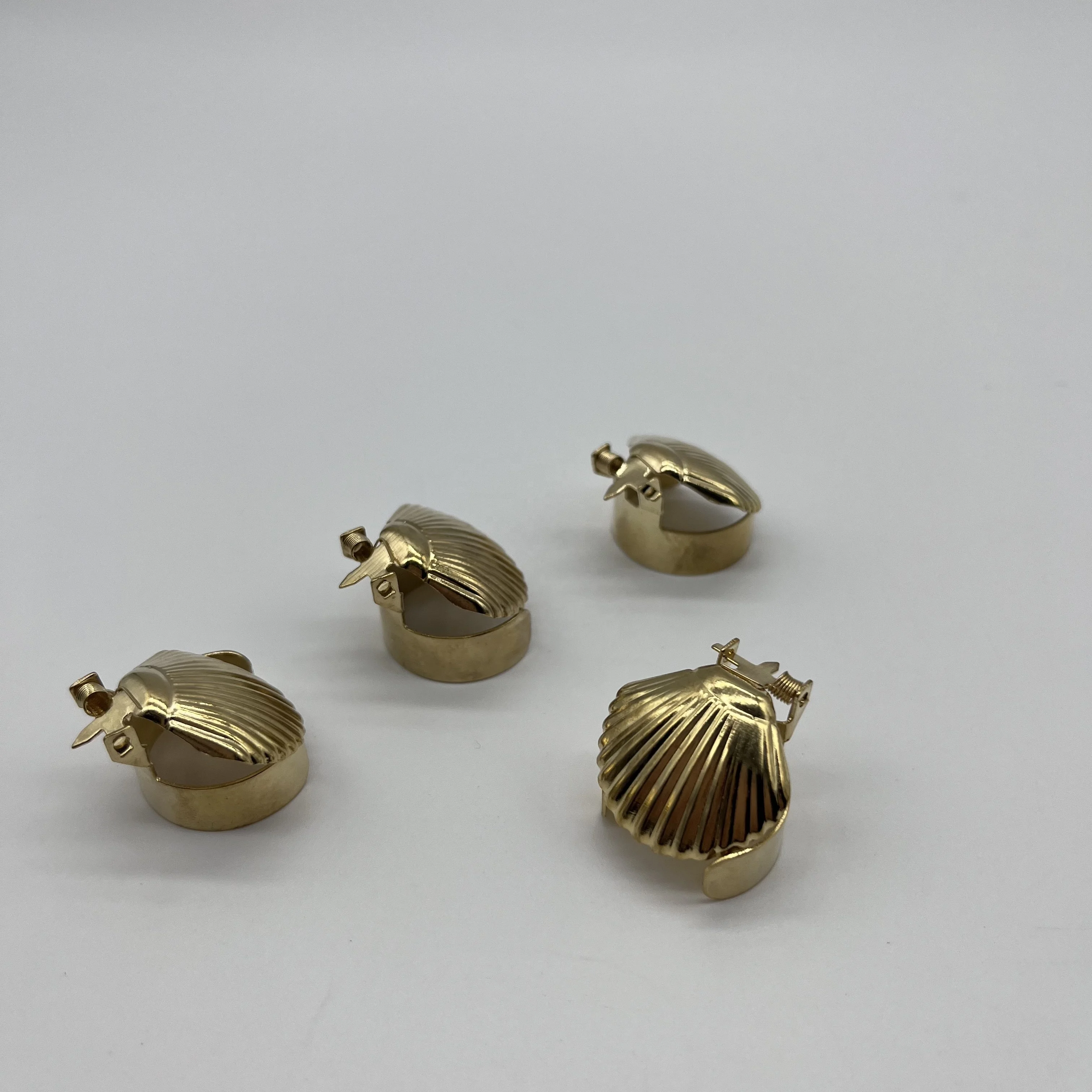 2023 wholesale Rod wax metal safety candle trimmer ring automatic candle extinguisher snuffer