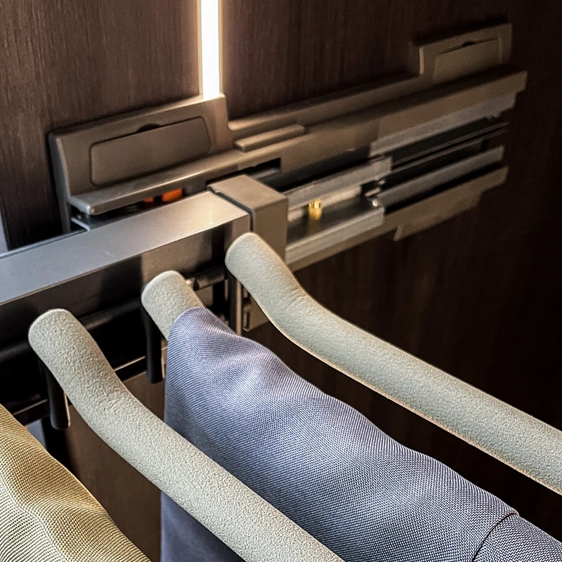 Top Mounting Slide out Trousers Pants Hanging rack/wardrobe Trousers Rack Multifunctional Pants Rack Heavy Duty Trousers Hanger