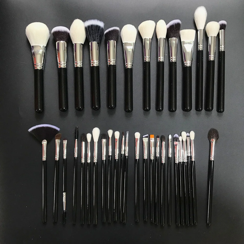 36 pieces luxury classic black wooden handle natural hair synthetic soft and friendly makeup brush set available for distributor