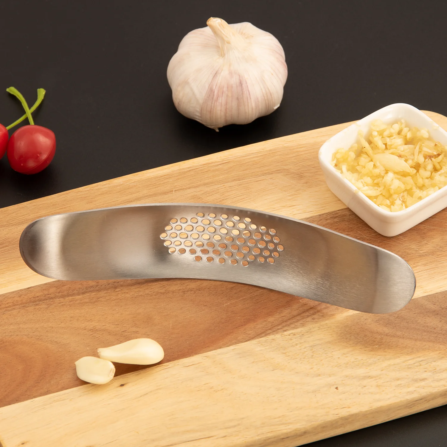 Best Selling Garlic Press Stainless Steel Mincer Crusher Garlic Peeler Machine