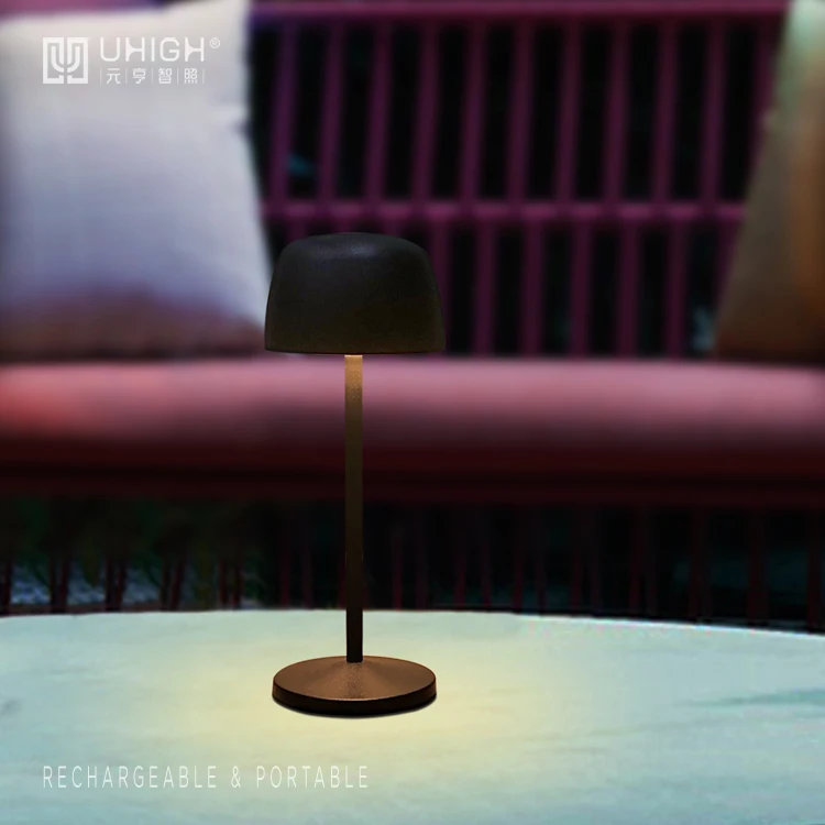 IP65 IK06 Switch Touch Power Supply Cable Included Outdoor Rechargeable LED Table Lights