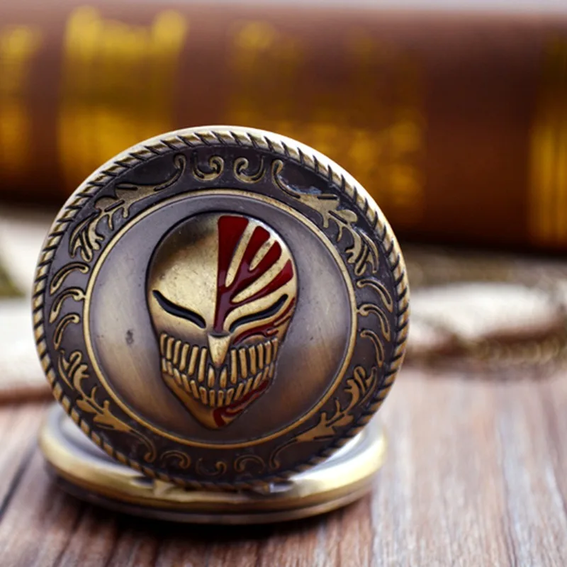 Vintage Bronze Skull Face Mask Engraved Quartz Pocket Watch for Man Woman New Creativity Pendant Watch Antique Timepiece reloj