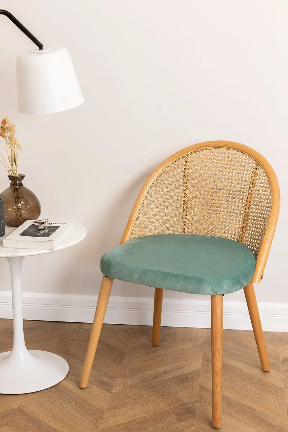 Simple And Stylish Restaurant Furniture Wooden Dining Chair Natural Rattan Chair  New Model Silla Comedor Cane Chair