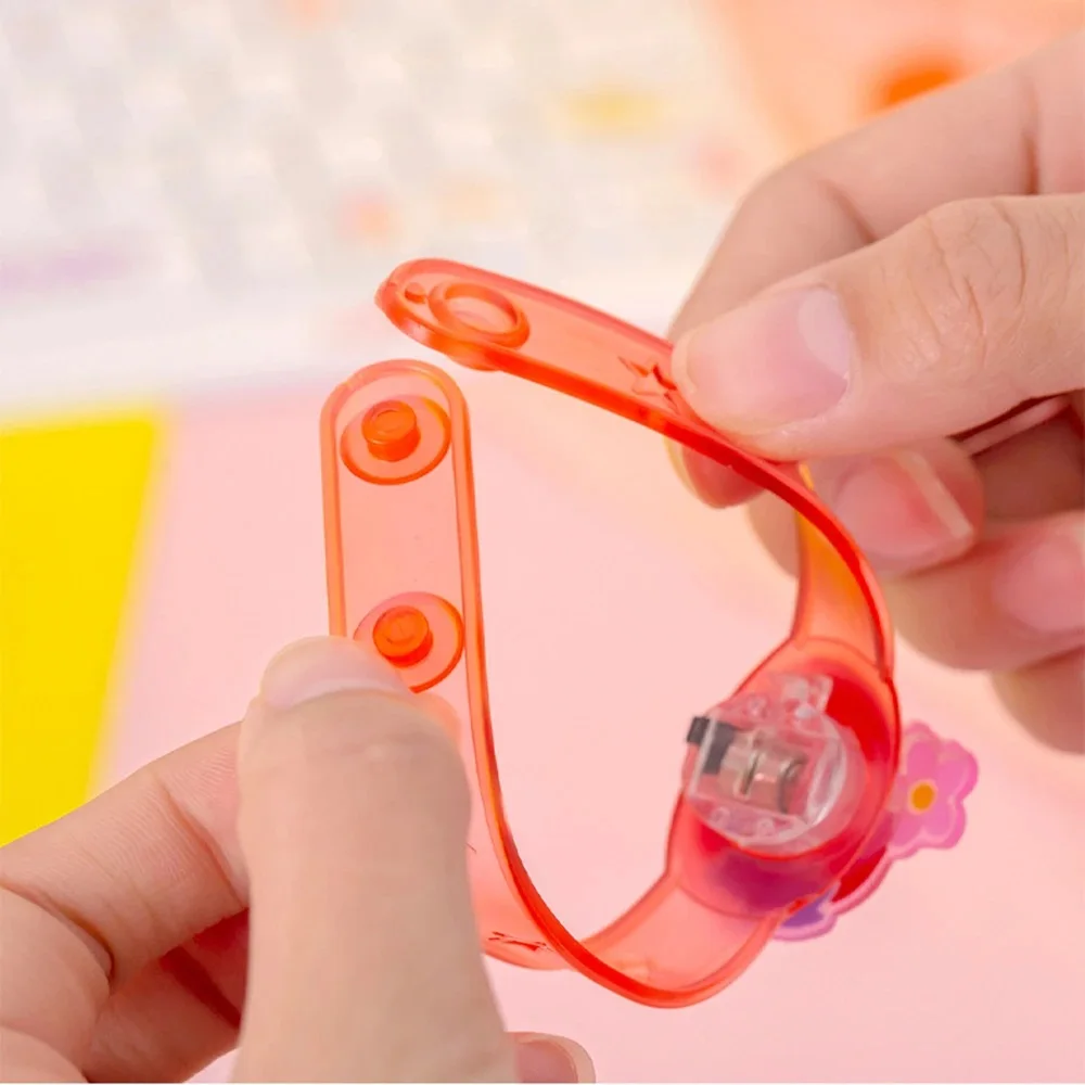 LED Luminous Fun Watch For Kids Birthday Party Baby Shower Gifts Pinata Filler Halloween Carnival Christmas Gift Reward W24-559