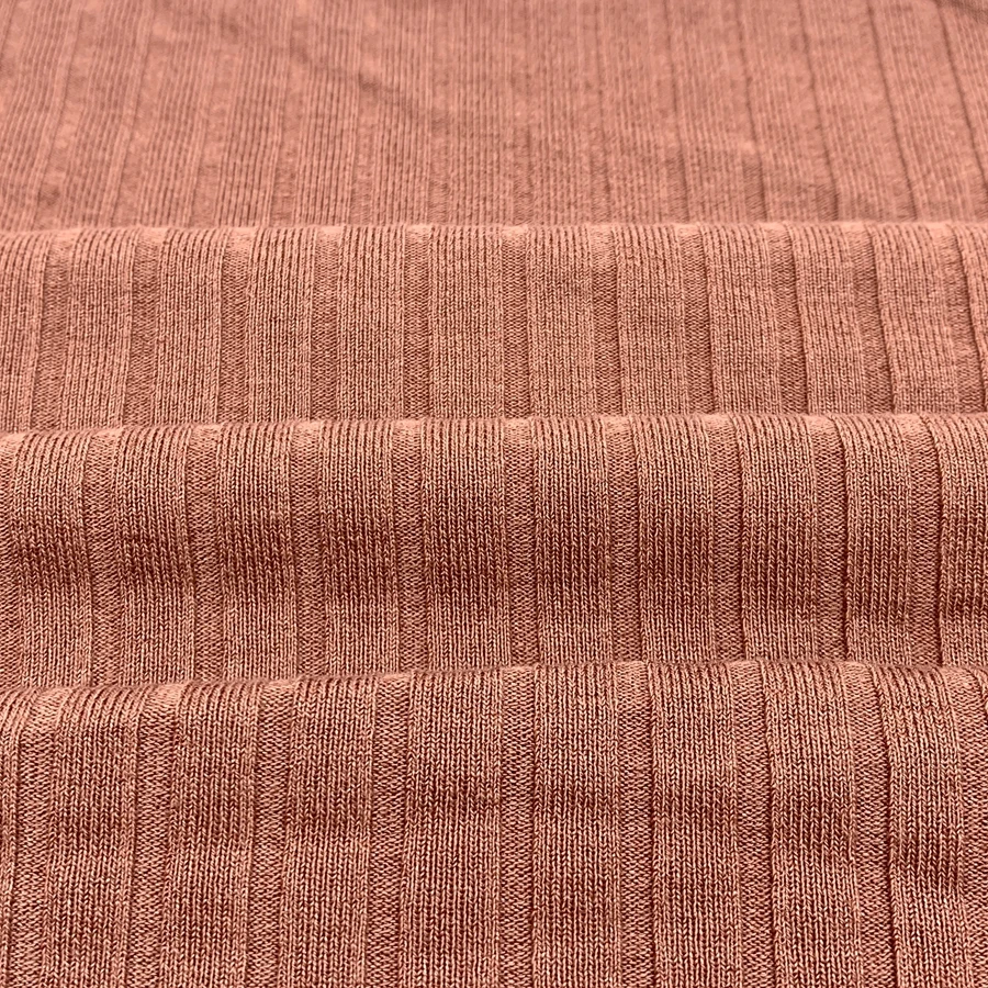 Wholesale custom color ribbed 95 polyester 5 spandex 270gsm LUREX knitted 9*4 rib fabric for tops sweater