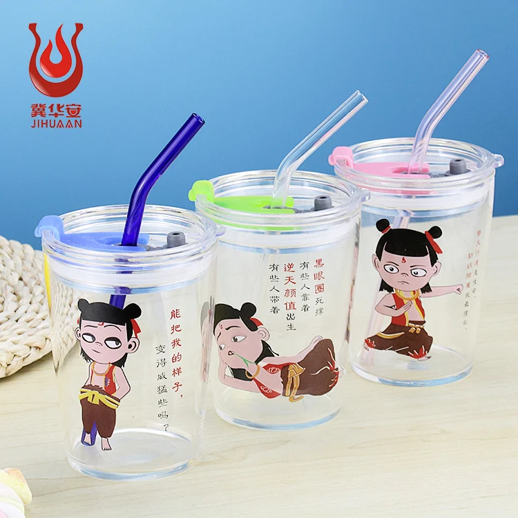 Wholesale high borosilicate glass water cup, used for domestic hot water or cold water, with cover and straw