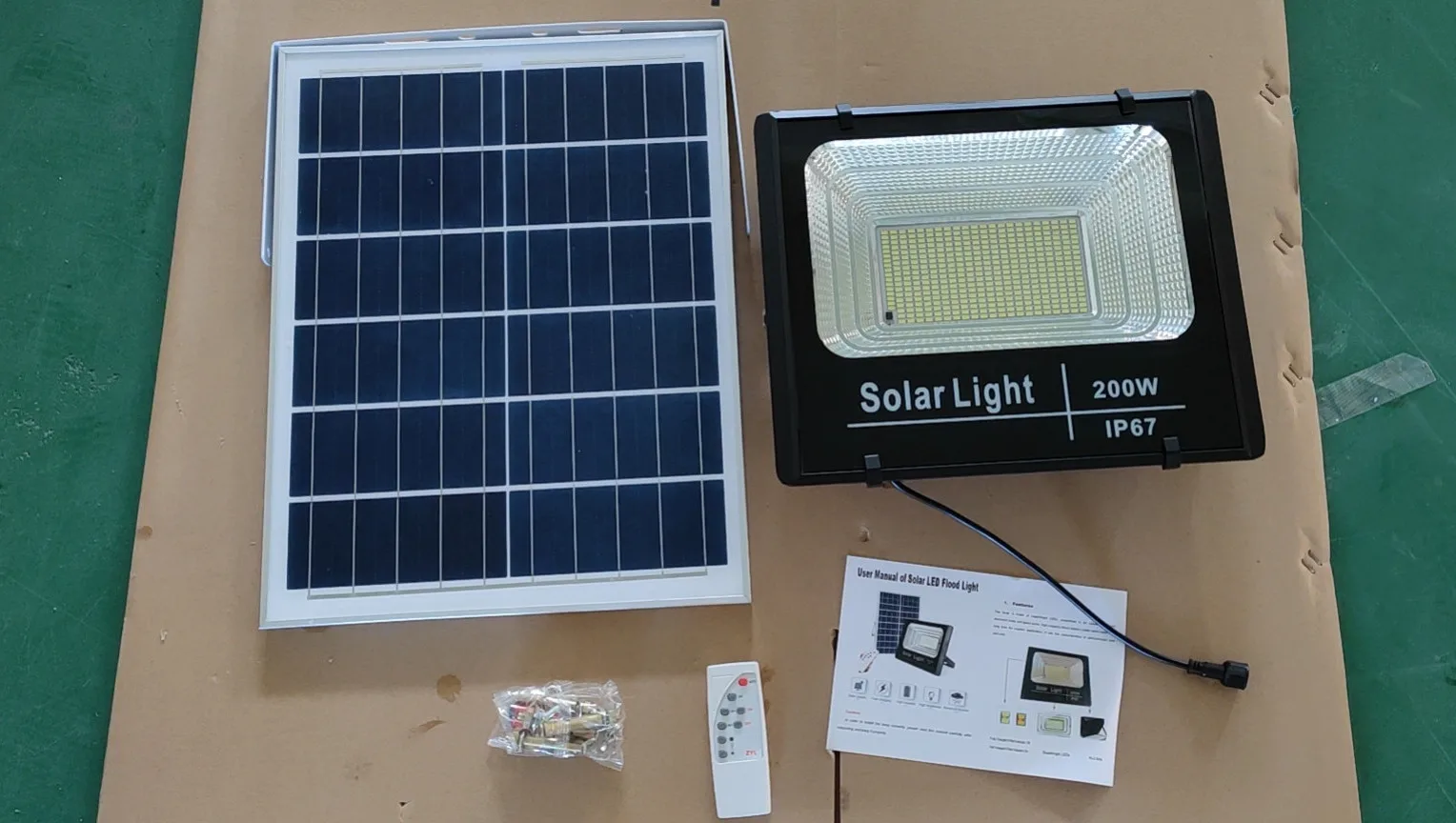 Garden Security Solar Powered Floodlight Reflector 400W 25W 40W 60W 100W 200W 300W LED Solar Flood Light