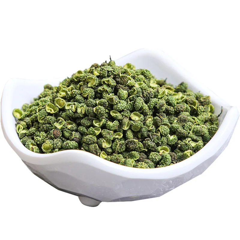 Premium fresh dried chilies seasoned green Sichuan pepper