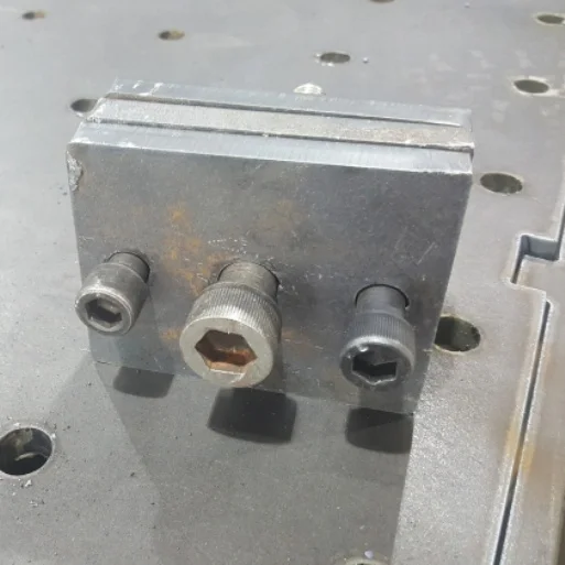 TL Cut Brand High definition True Hole CNC Plasma Cutting Machine China