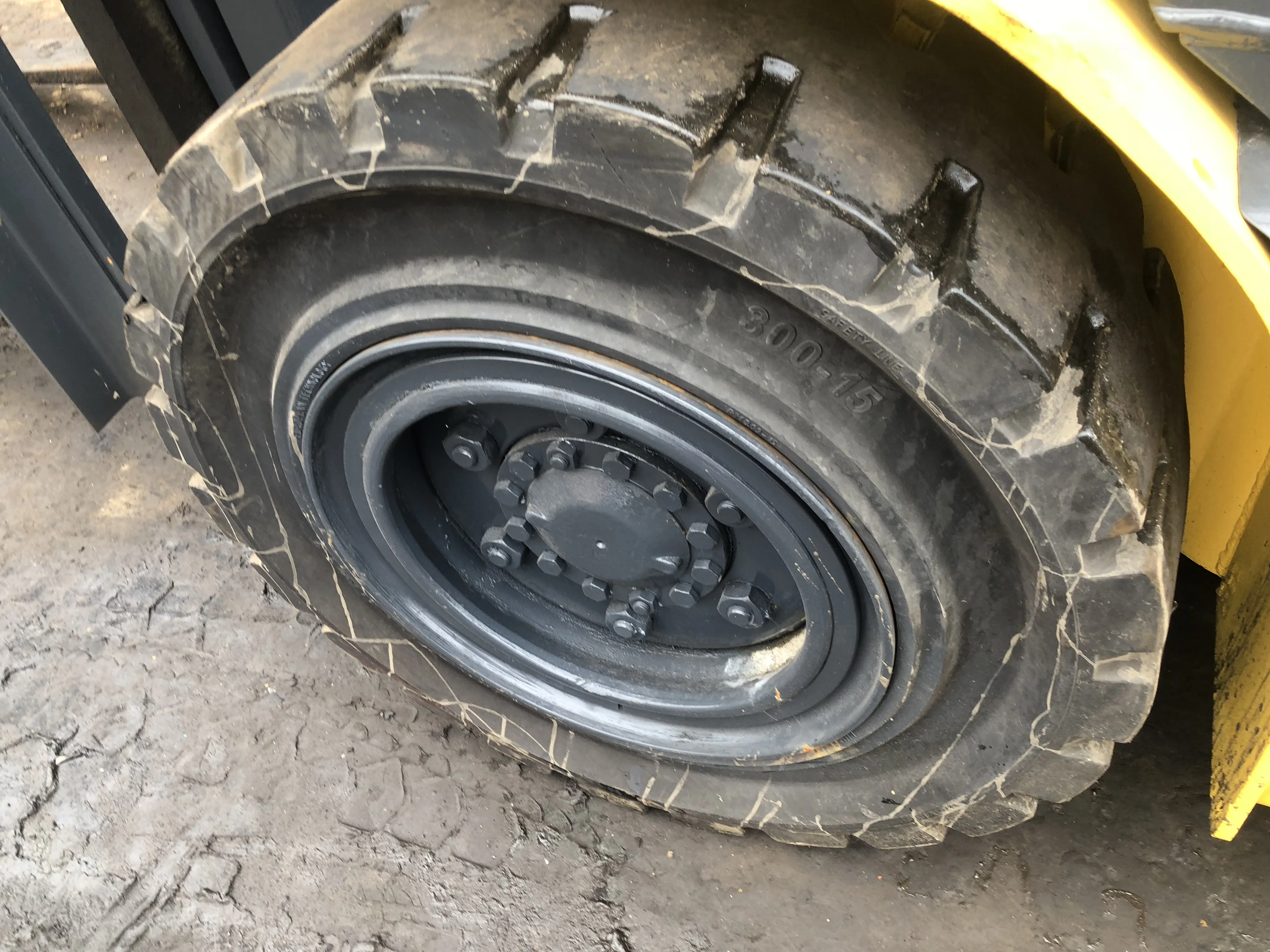 high quality KOMATSU 5 ton FD50 used forklift made in Japan