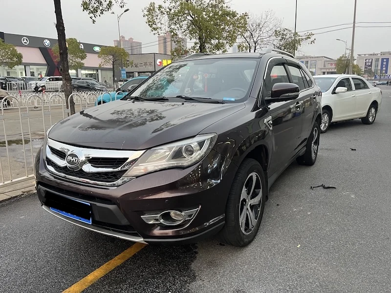 Лидер продаж подержанные автомобили 2015 byd auto S7 2 0 T дешевые на бензине