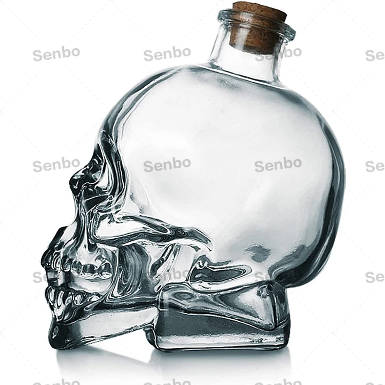 Wholesale Halloween Customizable Label Transparent Skull Shape Crystal Clear Glass  Decanter with Cork Stopper 750ml