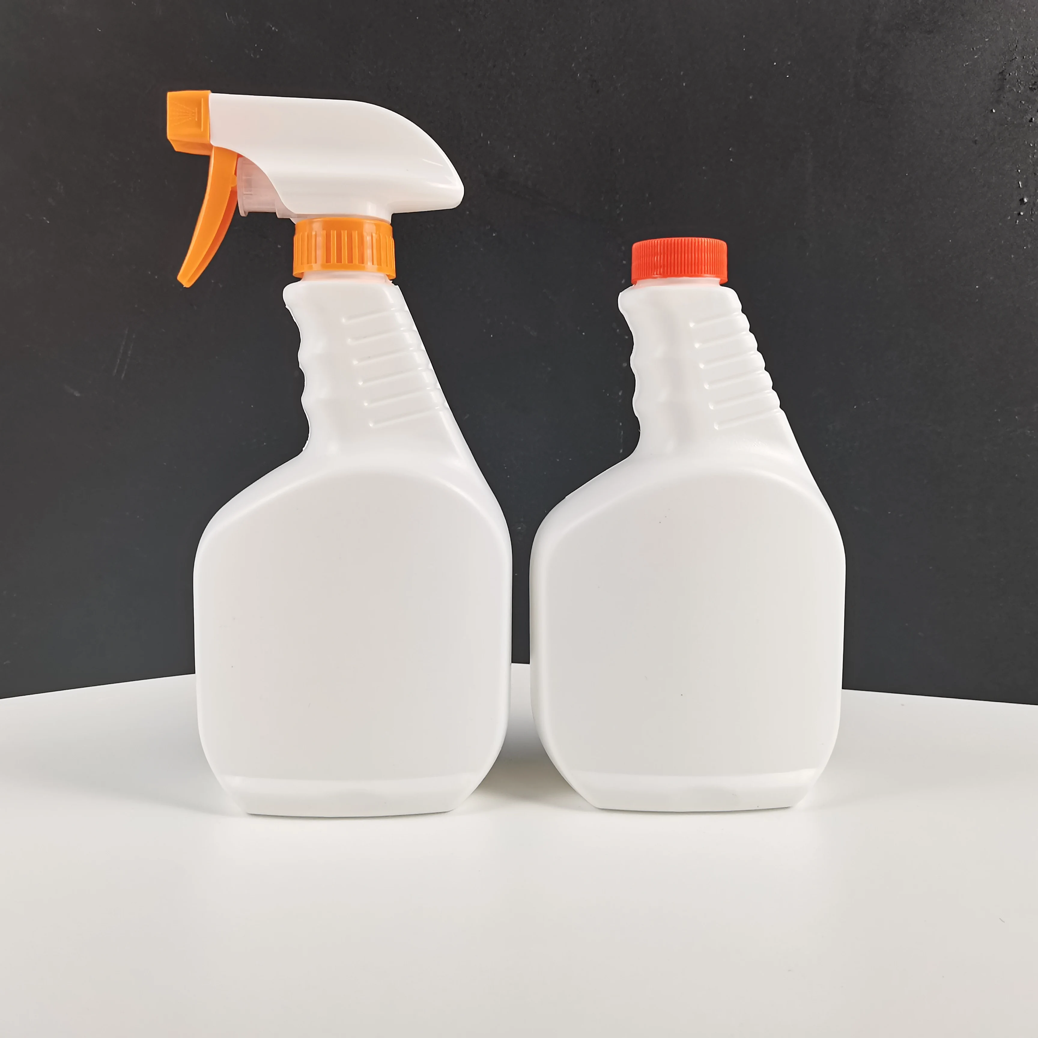 Spray Plastic Bottle HDPE Factory Sale 300ml Trigger Spray Bottle