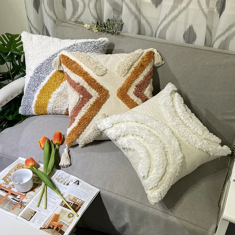 OEM Furry Bedding Pillow Cushion Chenille Polyester Linen Polyester Cotton Tufted Cushion Cover