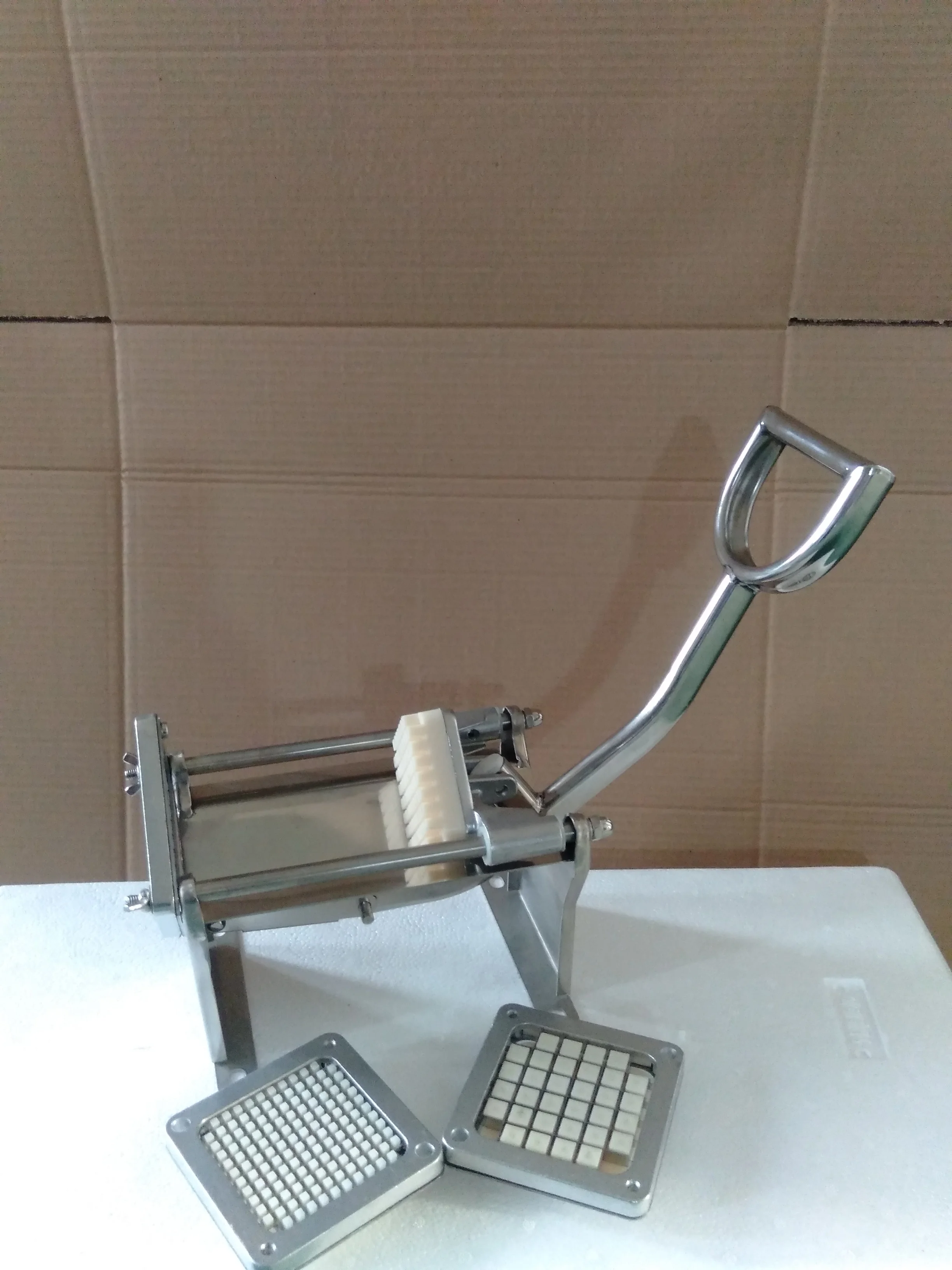 Good machinery to make potato chips manual cutting