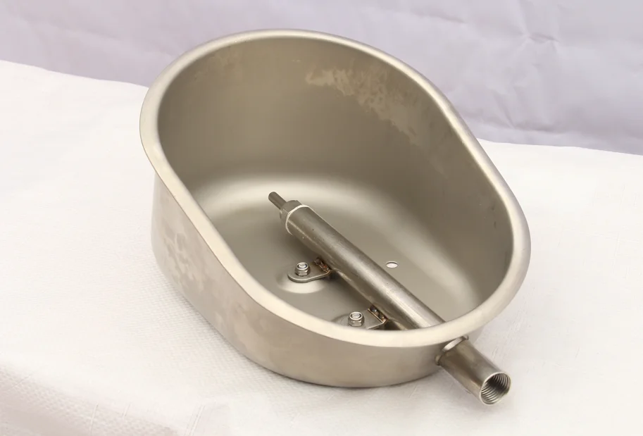 2021 New Design Pig Farm Accessories Oval Water Bowl With Nipple Drinker For Pigs And Piglets