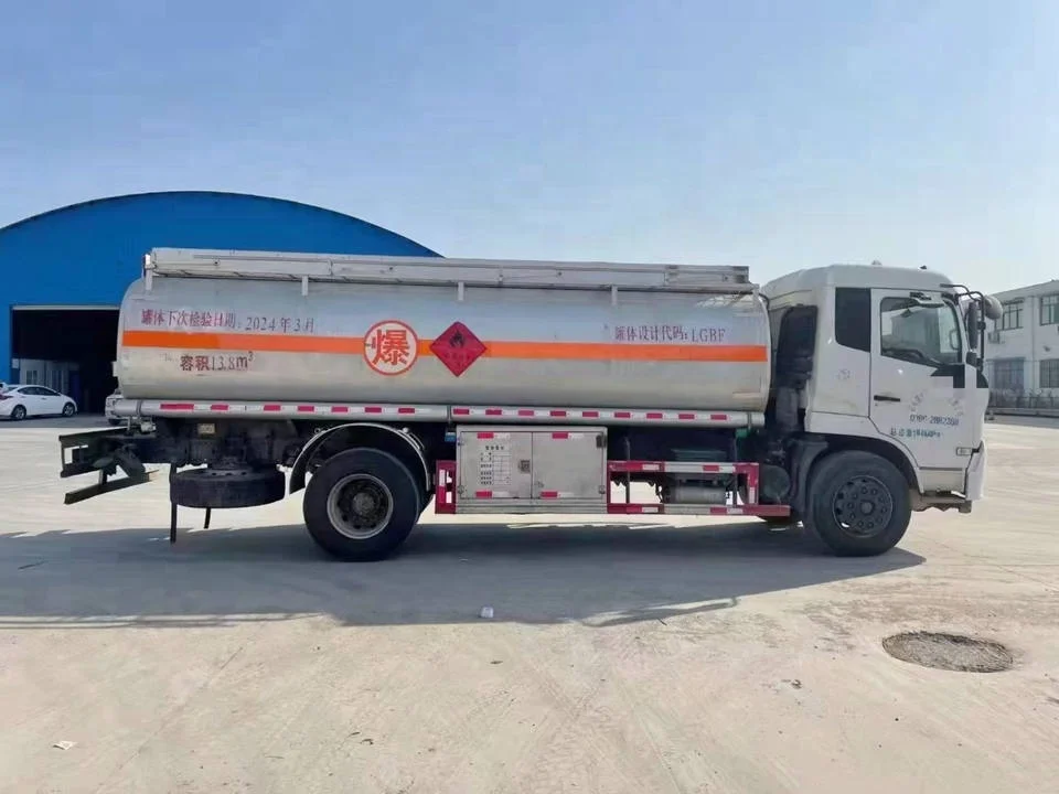 12 Ton Used Oil Tank Truck Dongfeng Brand 4x2 Oil Tanker Diesel Oil Transporter Capacity Fuel Tank Tanker