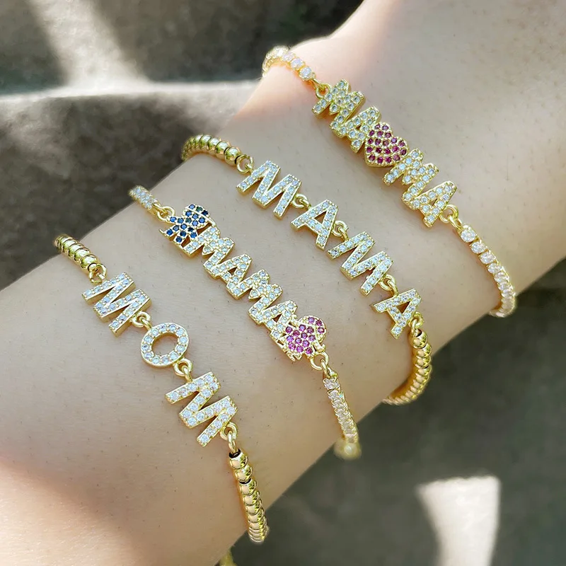 Женский браслет с манжетами
