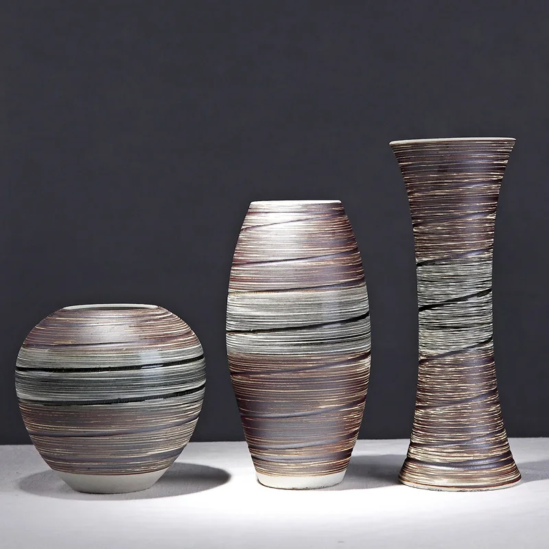 Jingdezhen Ceramic antique vase carving, old style flower arrangement, home decoration