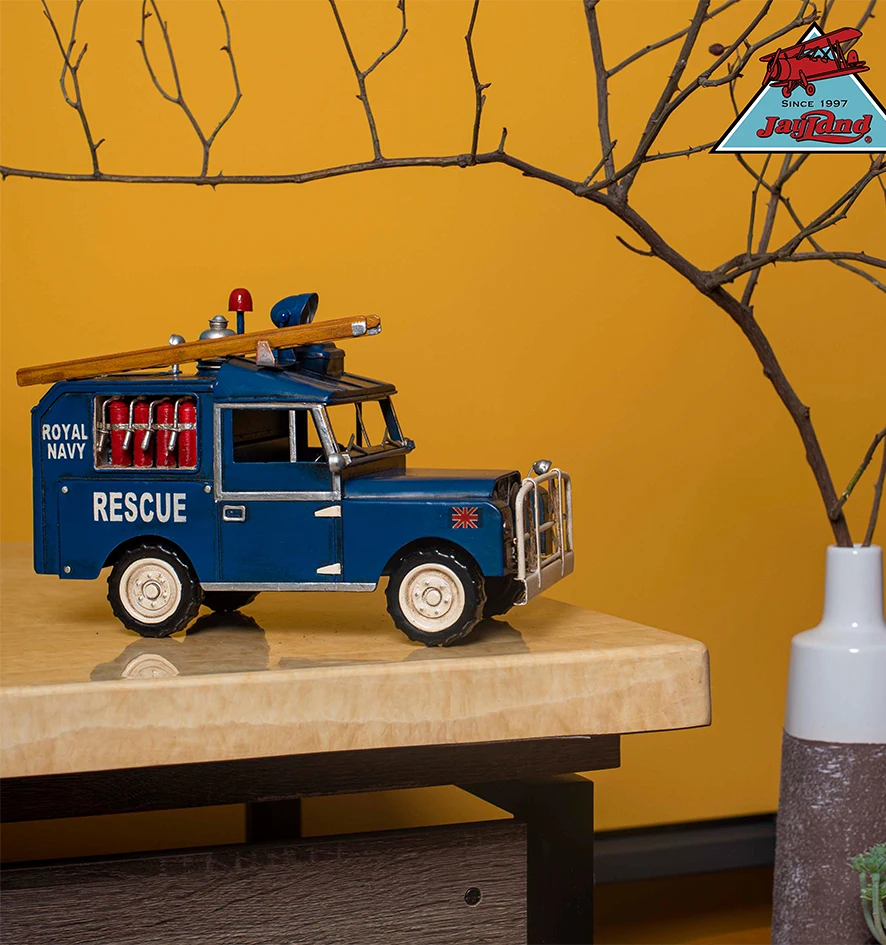 Metal Truck Model Home Decoration Pieces Car Accessories Interior Decorative Home Decore Crafts