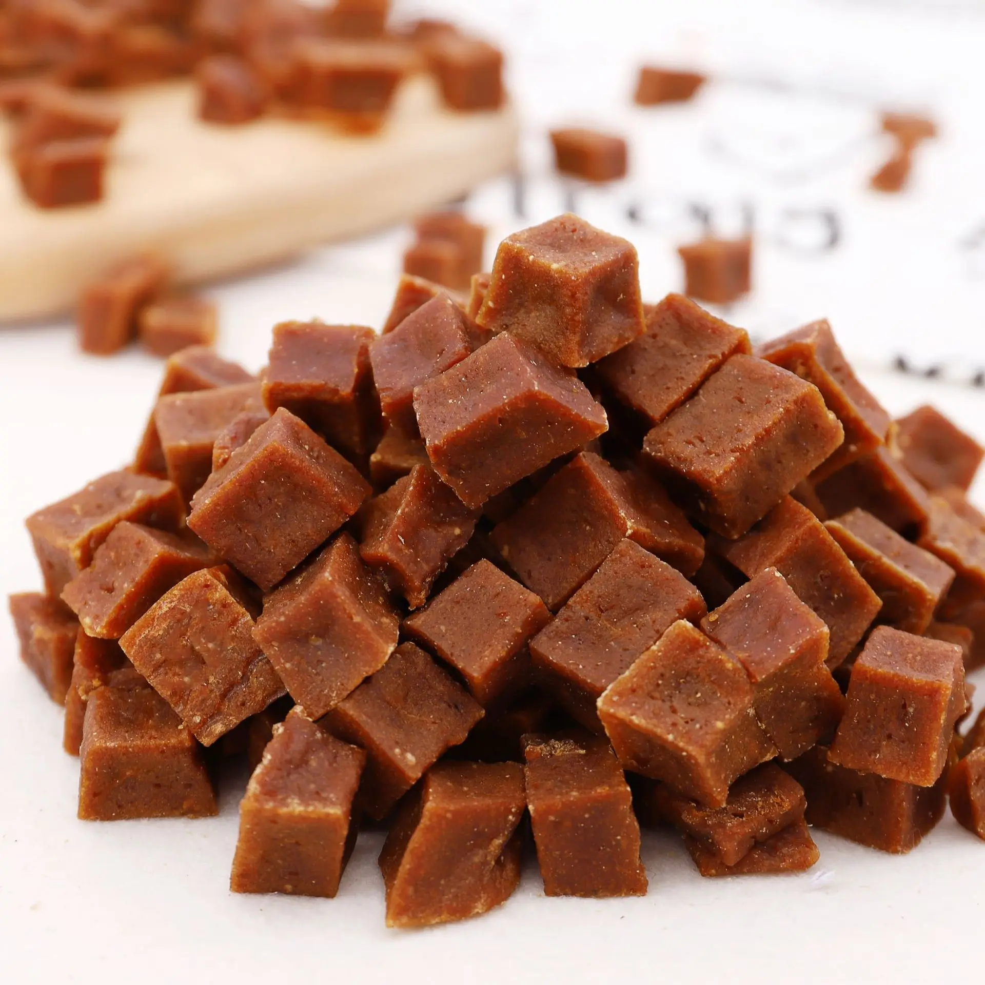 zhejiang shengwei pet products beef cubes 1.5cm *1.5cm organic wholesale pet food training dog treats
