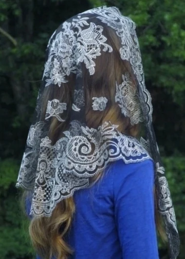 Multi colors Authentic Embroidery High Quality Traditional Spanish Style Lace Mantilla Veil