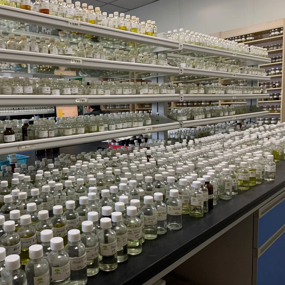 Fruit Fresh Artificial Synthetic Durian Flavor For Food &Candy&Cake&Ice Cream&Baking