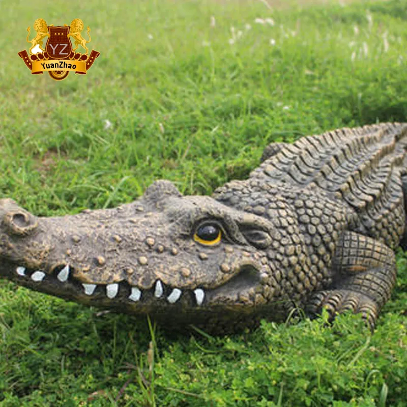 Park Scene Creative  Metal Art Antique Animal Sculpture High Quality Bronze Animal Crocodile Statue