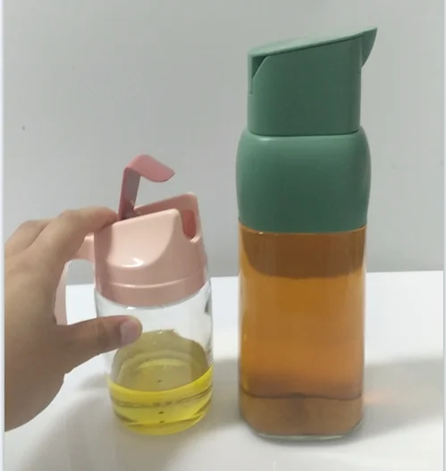 China Supply Kitchenware Glass Soy.Sauce.Oil Dispense Bottle With Auto Lid/ Automatic Open Salt Seasoning Oil Glass Bottle