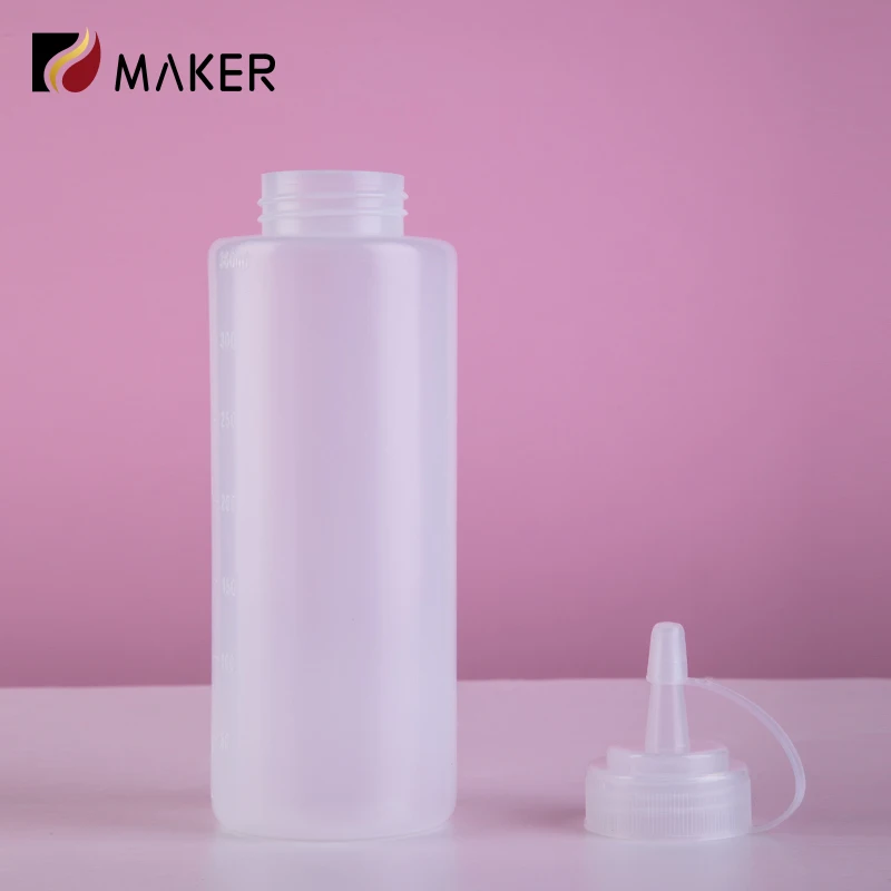 Factory Sale 240ML 500ML Ketchup Squeeze Bottle Wholesale Empty PE Plastic Tip Squeeze Chili Sauce Bottle For Tomato Salad Sauce