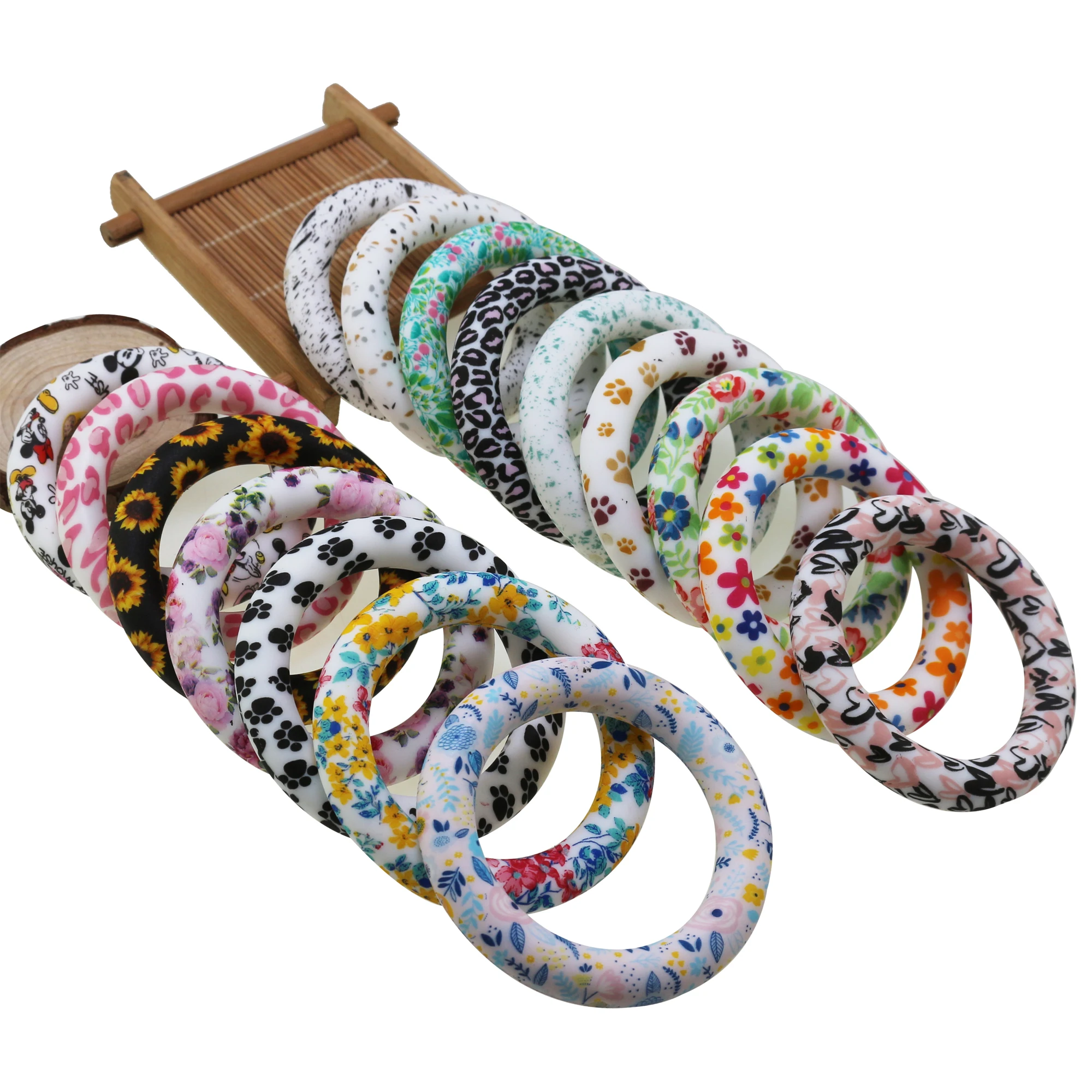 Силиконовое кольцо с отверстиями для бисероплетения, 65 мм