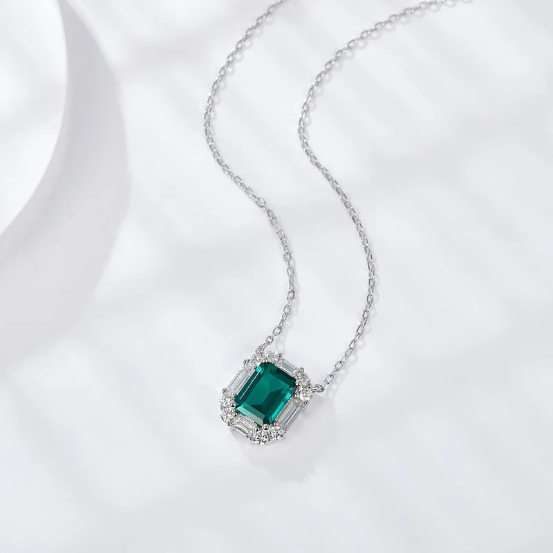 Ruizuan 2 Carat Lab Grown Emerald Pendant Lab Diamond Jewelry Wholesale Lab Made Diamond Jewelry