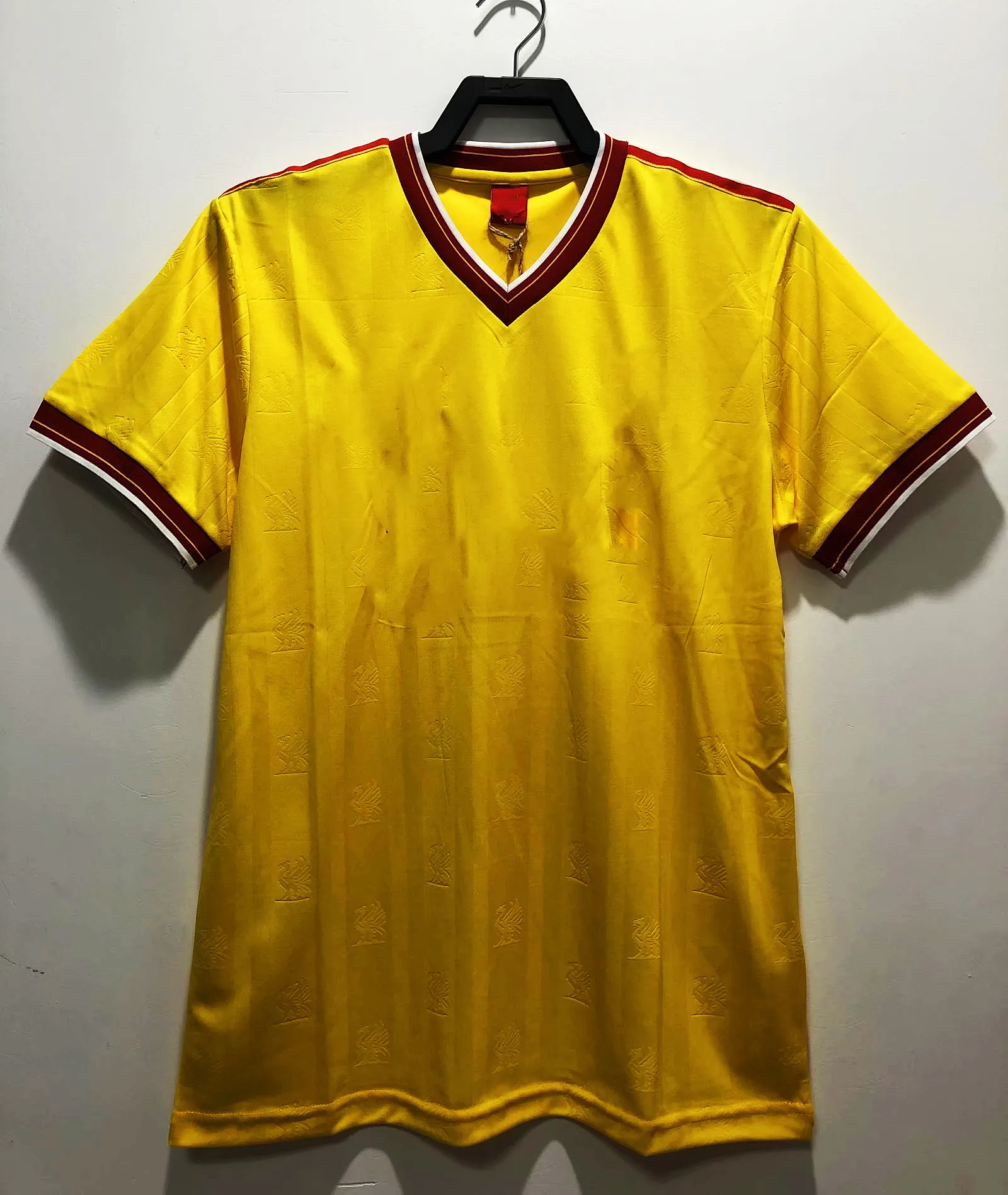 Wholesale 85 86 89 91 04 05 retro soccer jersey DALGLISH TORRES GERRARD ALONSO football shirt Traje de futbol retro