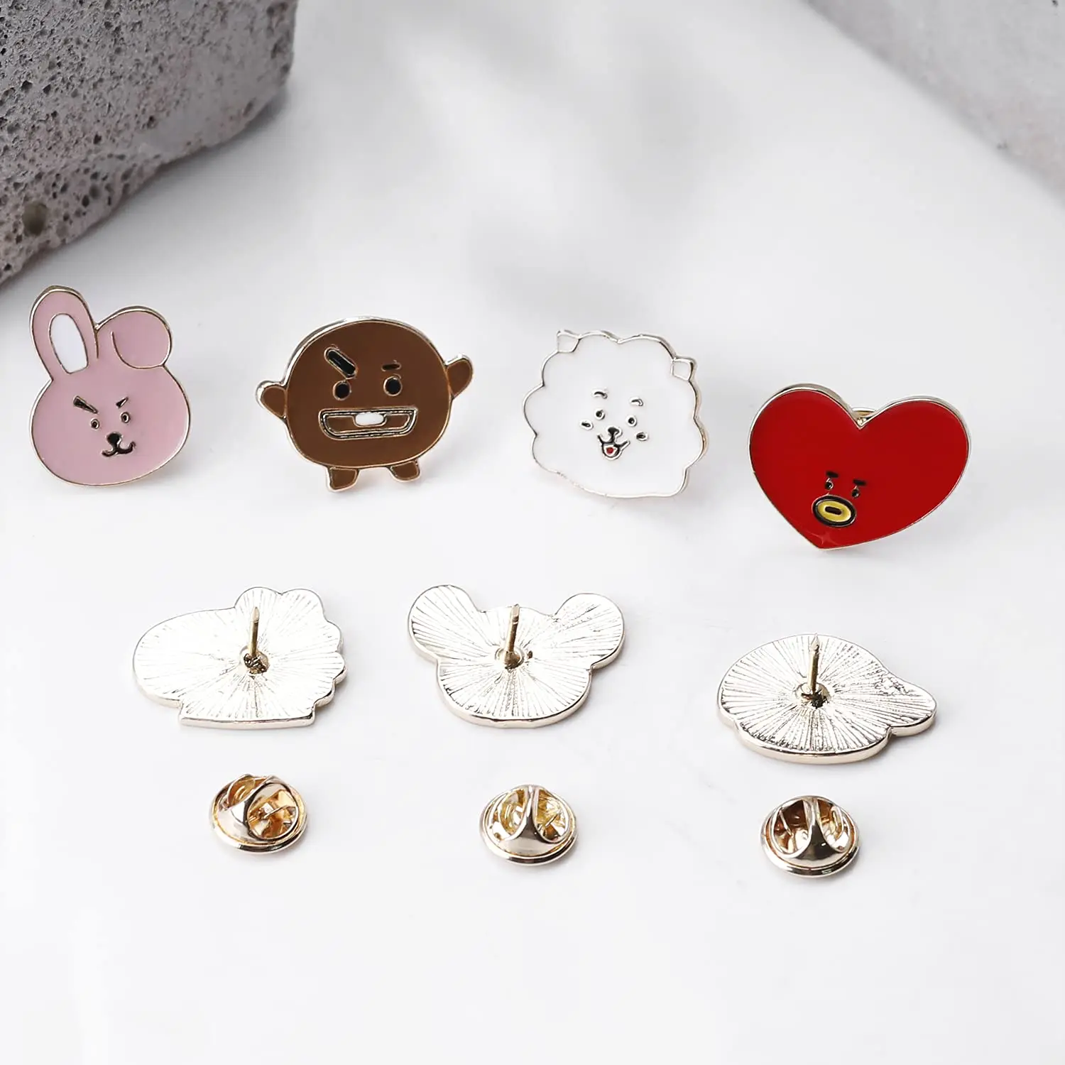 High quality personalized kpop b/ts custom support badge pin