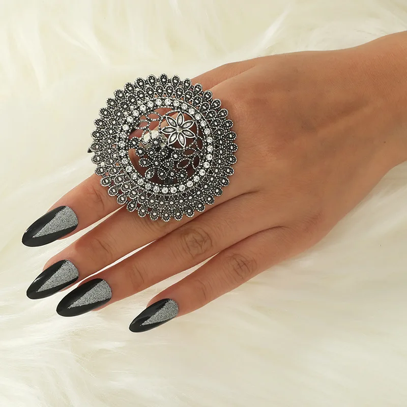 Fashion Creative Micro Insert Crystal Retro Ethnic Style Exaggerated Jewelry Round Openwork Colorful Diamond Ring For