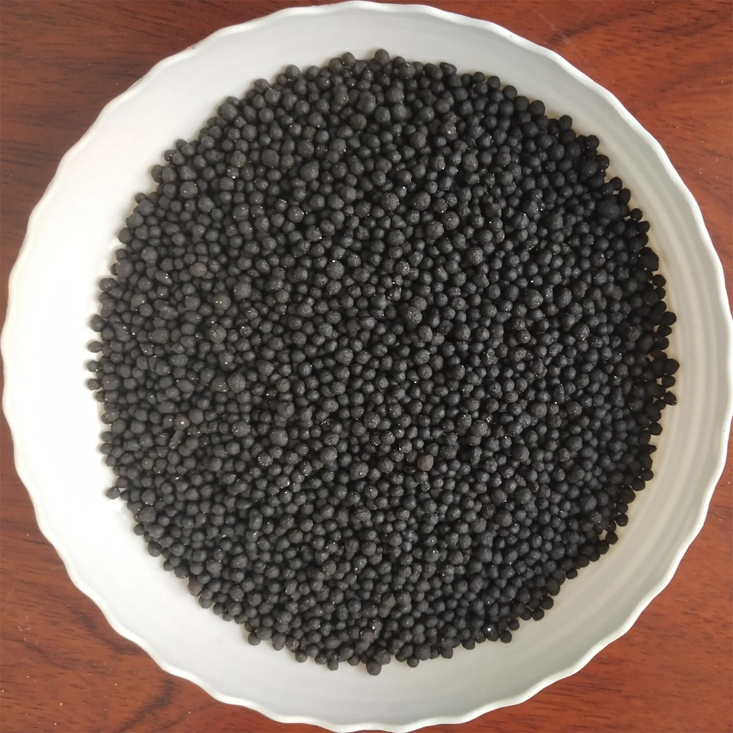 Advantageous price 99% purity fast release granular Humic Acid Organic Fertilizer