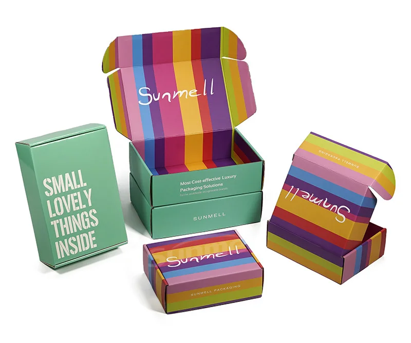 Green With Colorful Stripe Inside Printed Corrugated Mailer Box For T-Shirt Rectangle Custom Apparel Boxes For Clothing
