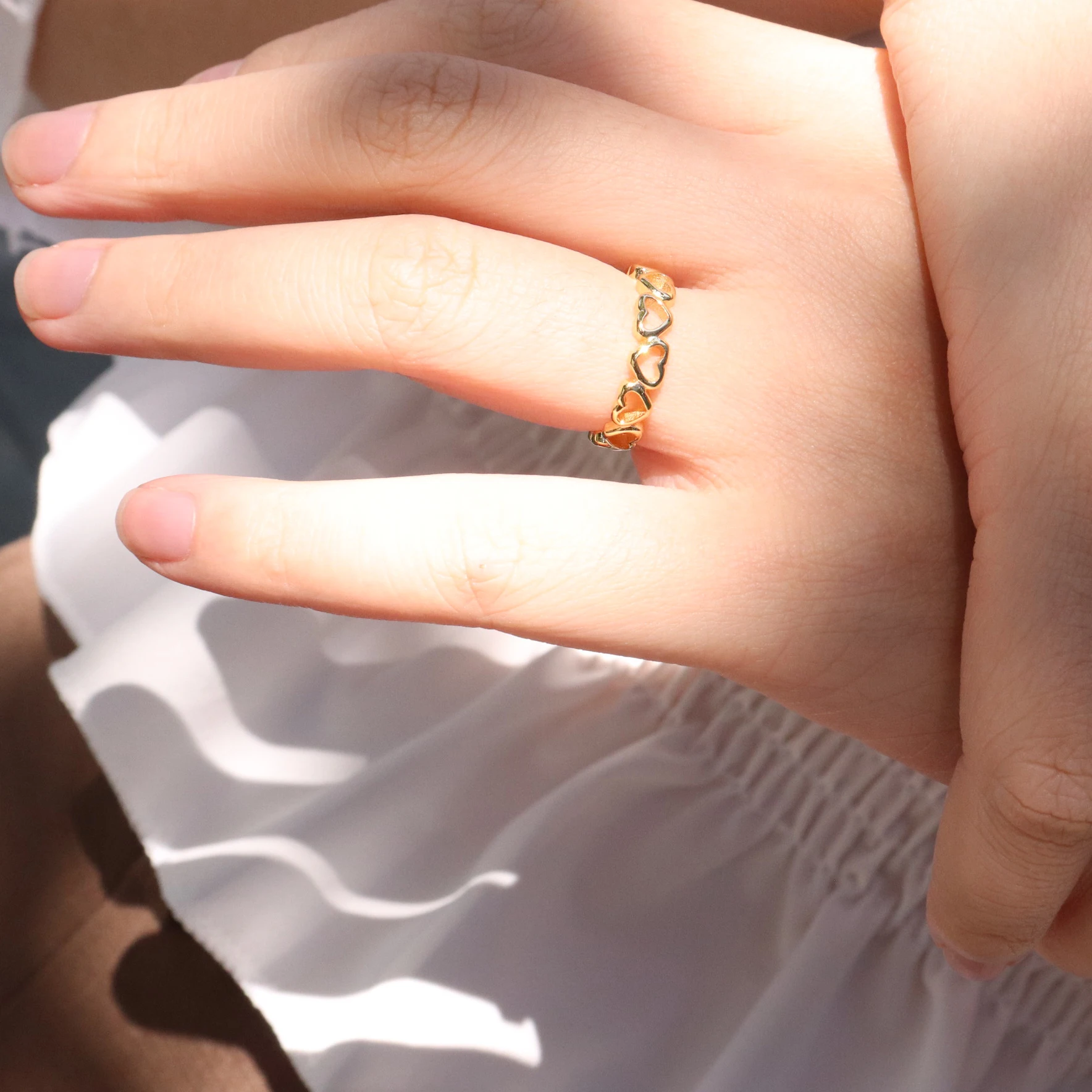 Chris April retro 925 sterling silver gold plated simple heart hollow finger ring