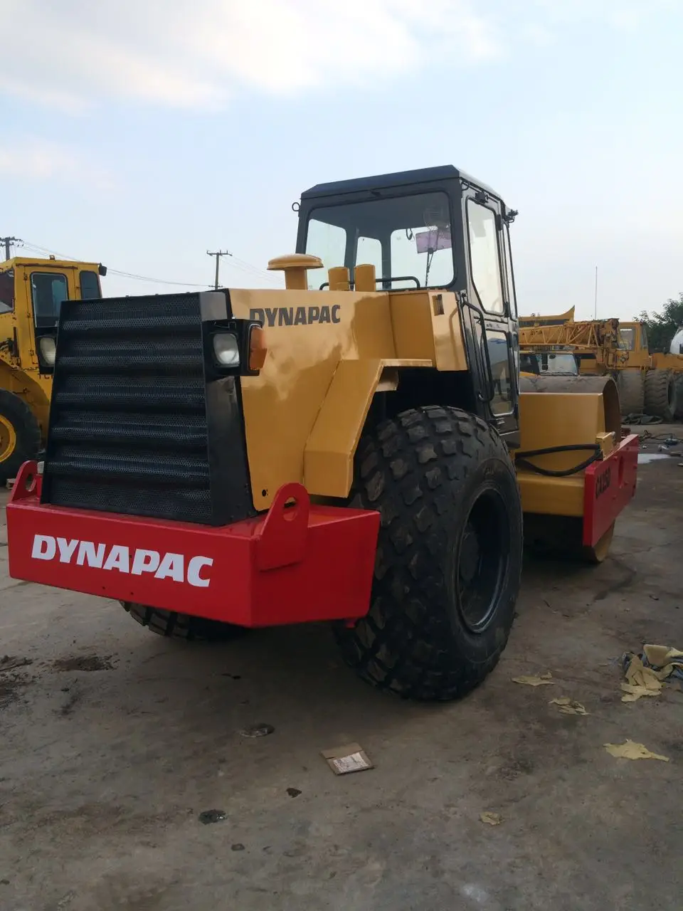 Used Dynapac CA251 CA251D Roller, double vibrators second hand Dynapac CA251 /CA30 /CA25 Road Roller Compactor for sale