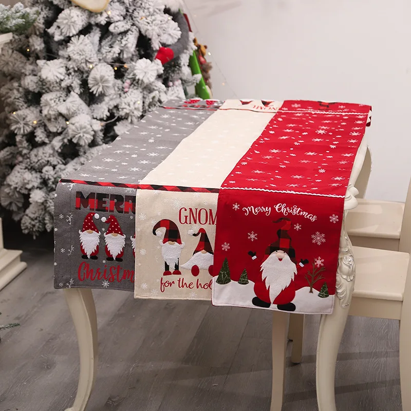 2021 New Embroidered Faceless Elderly Table Flag Snowflake Tablecloth Creative European Christmas Tea Table Mat