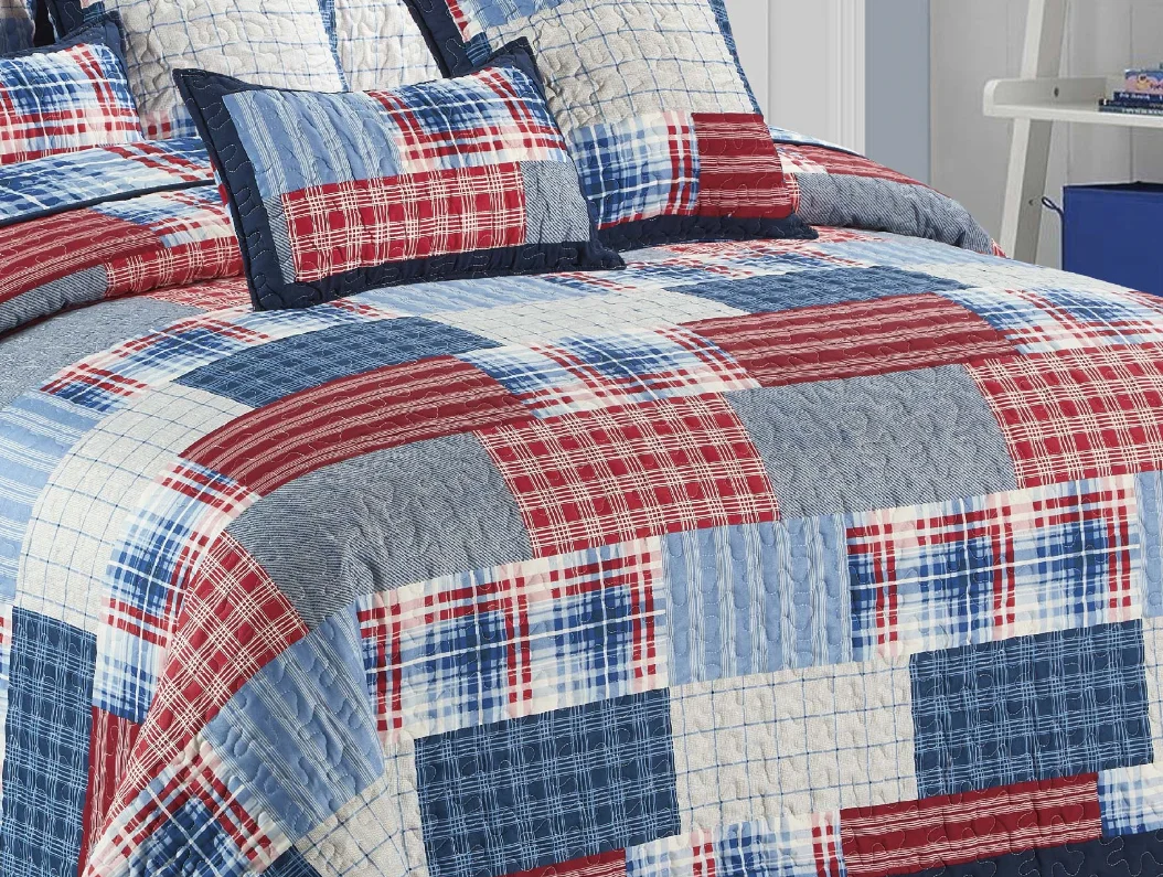 2022 Spring season popular quilt sets kinds of patterns available fabric quilts customized size bedding covers for room