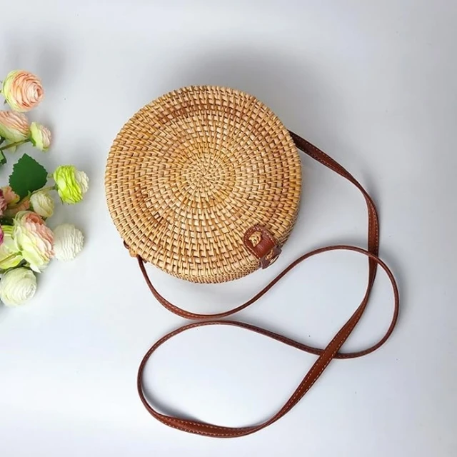 Vietnam Manufacturer Rattan Round Bag Handmade Bohemian Shoulder bags Woman Fashion Items for Daily Use