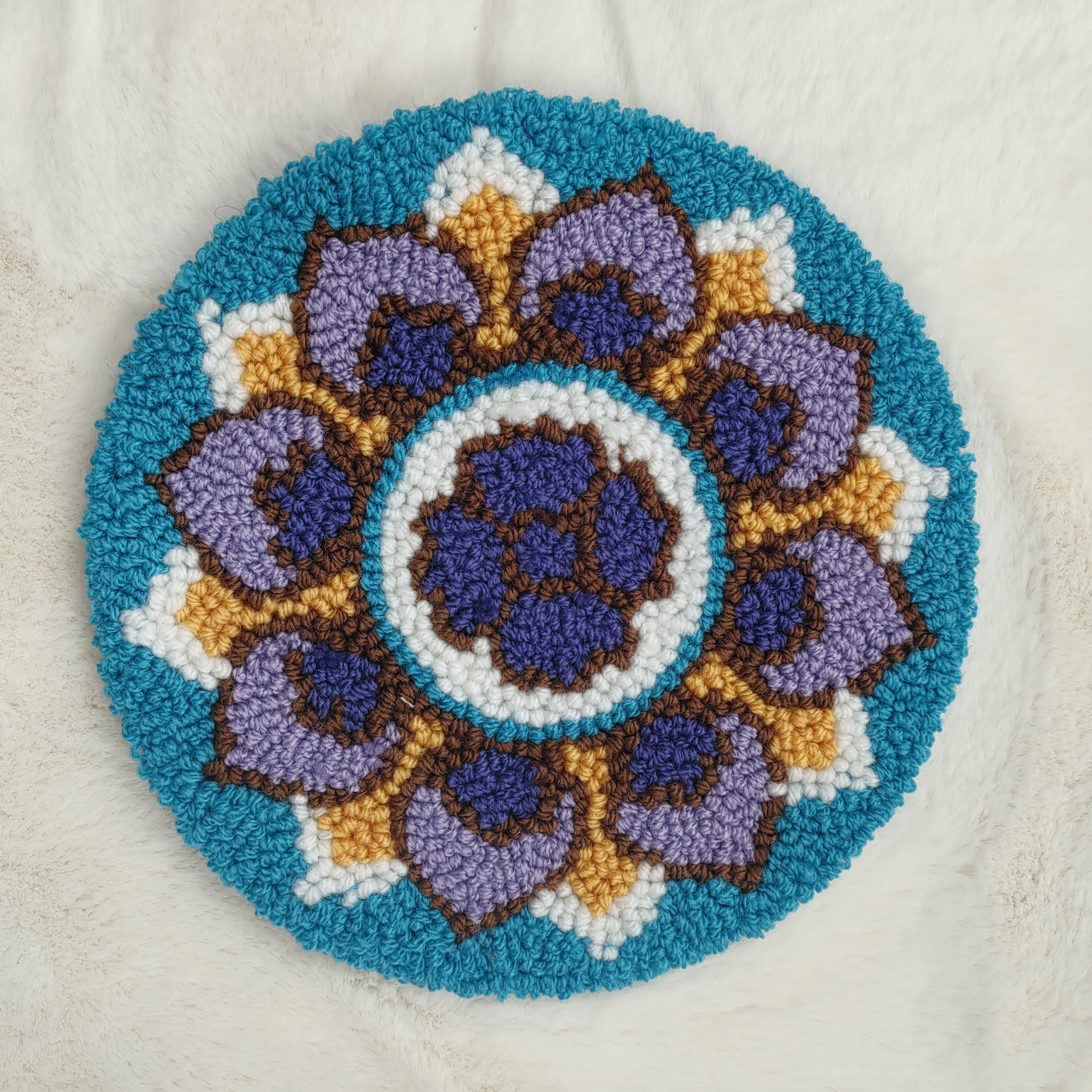 Custom 25*25cm desk cup mat Hand-made tufted hook punch needle coasters Gift