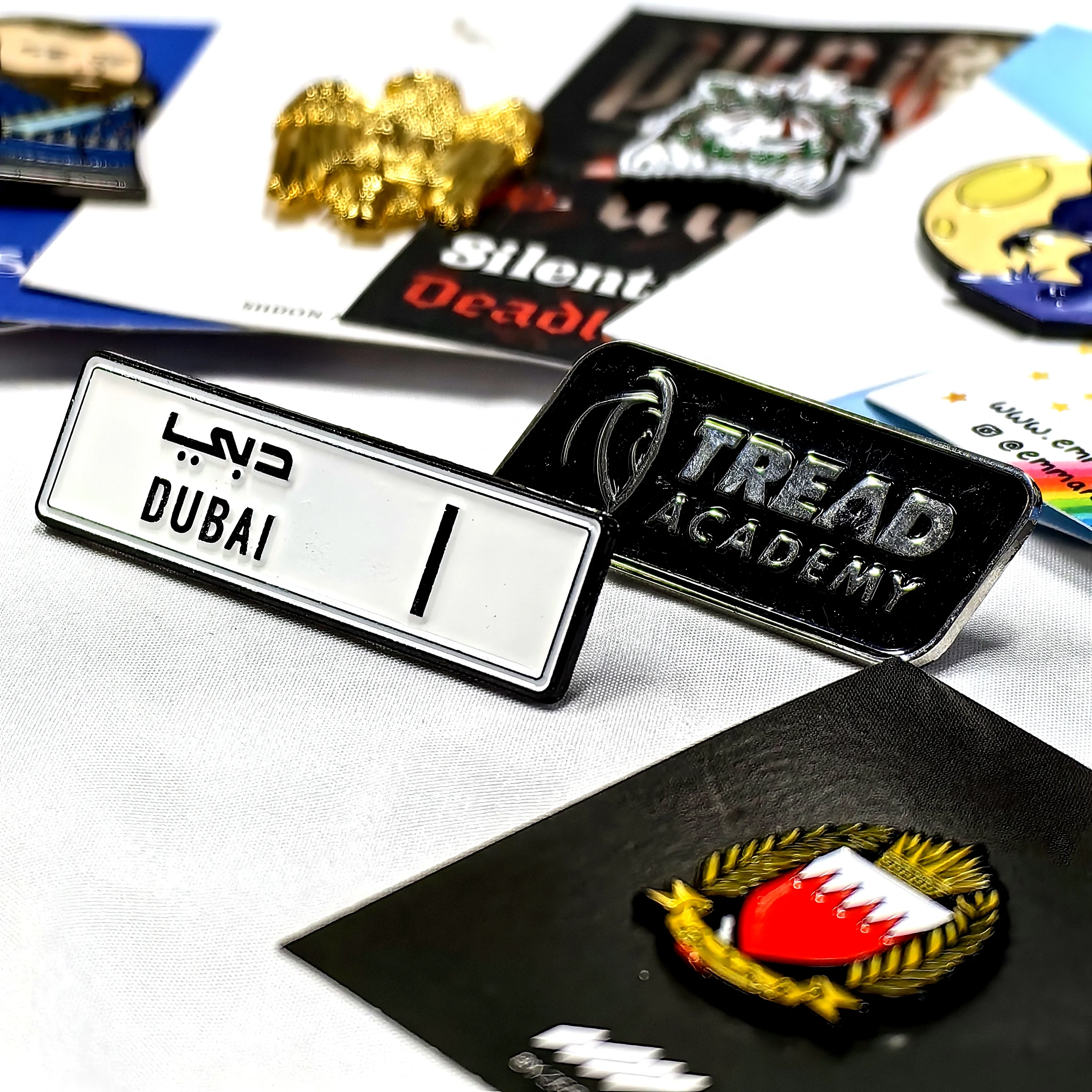 Soft Enamel Pins Custom Die Casting Zinc Alloy Cutout Enamel Pins Butterfly Clutch Custom Enamel Pins