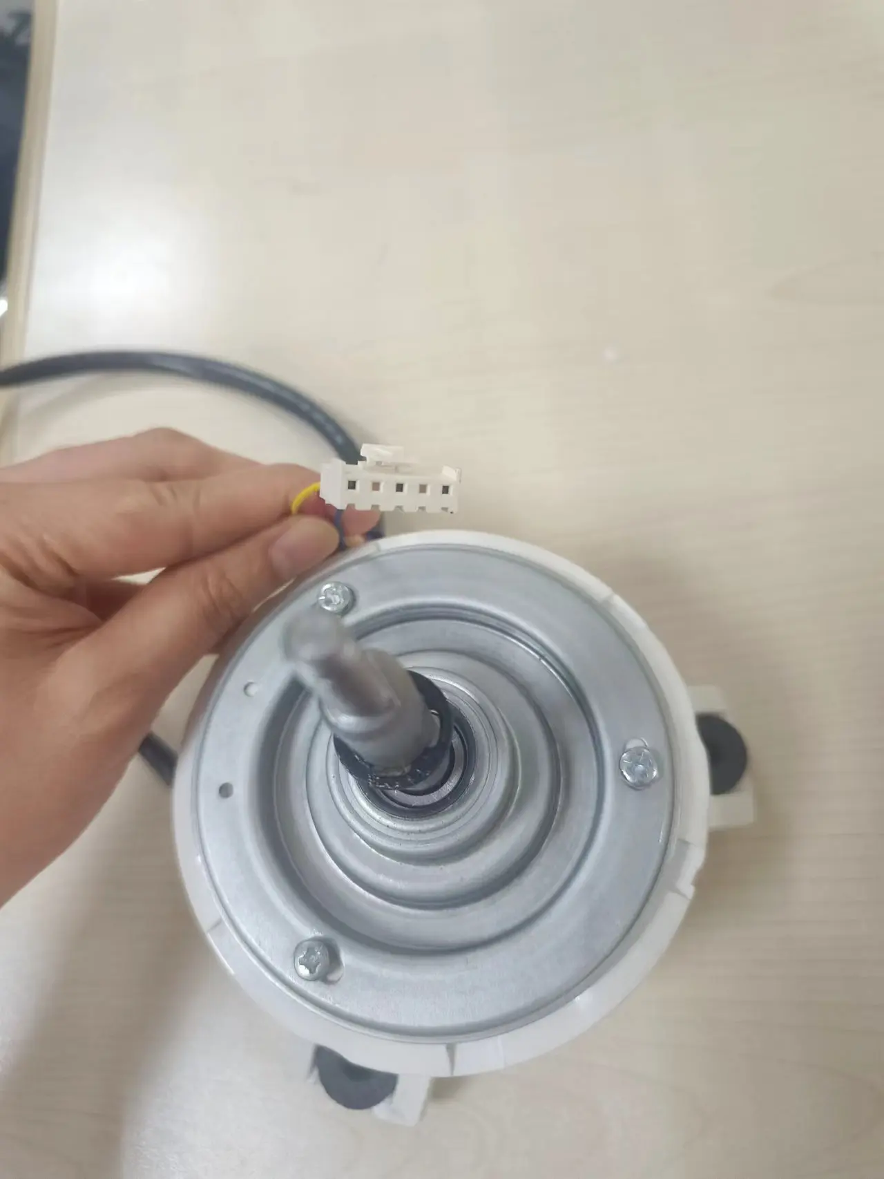310V 170W 8p poles ip44 resin pack brushless dc  permanent magnet motor fan motor Air conditioning motor