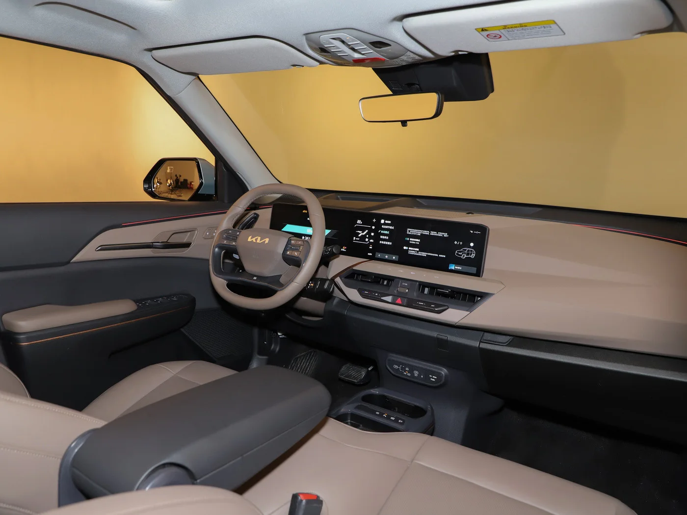 Kazakhstan самый продаваемый автомобиль 2024 KIA EV5 большой дальности 720 км электромобиль kia ev5 земля