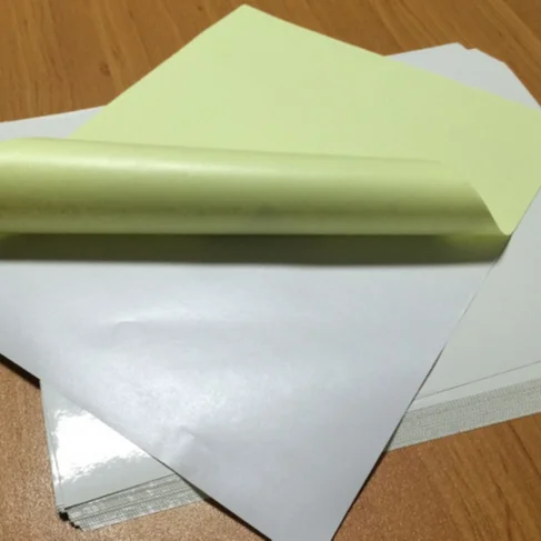 SELF ADHESIVE PVC VINYL FILM WITH OIL GLUE