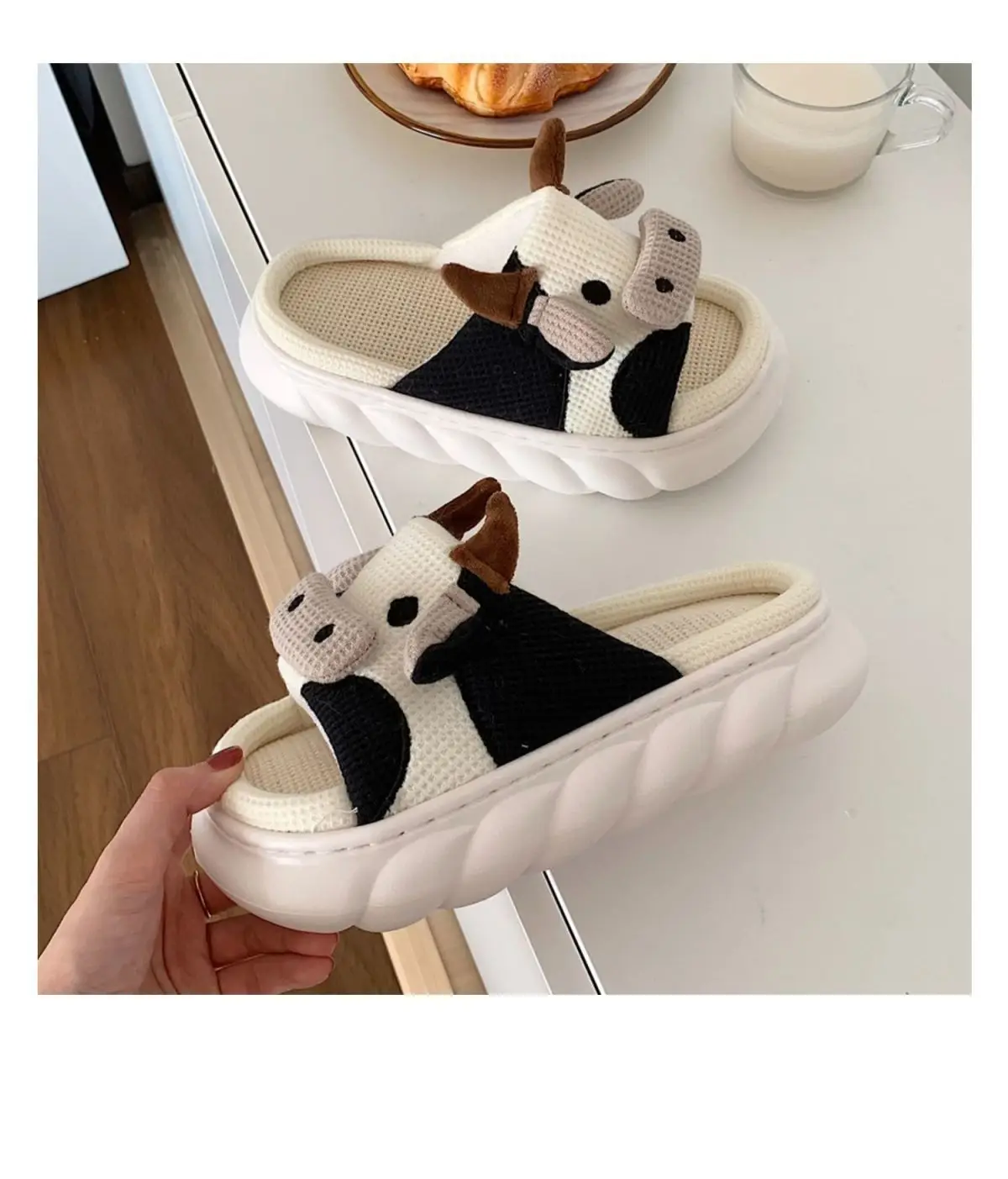 Factory Wholesale EVA Sole Open Toe Animal Cartoon Cow Slippers High Quality Indoor Cotton And Linen Slippers