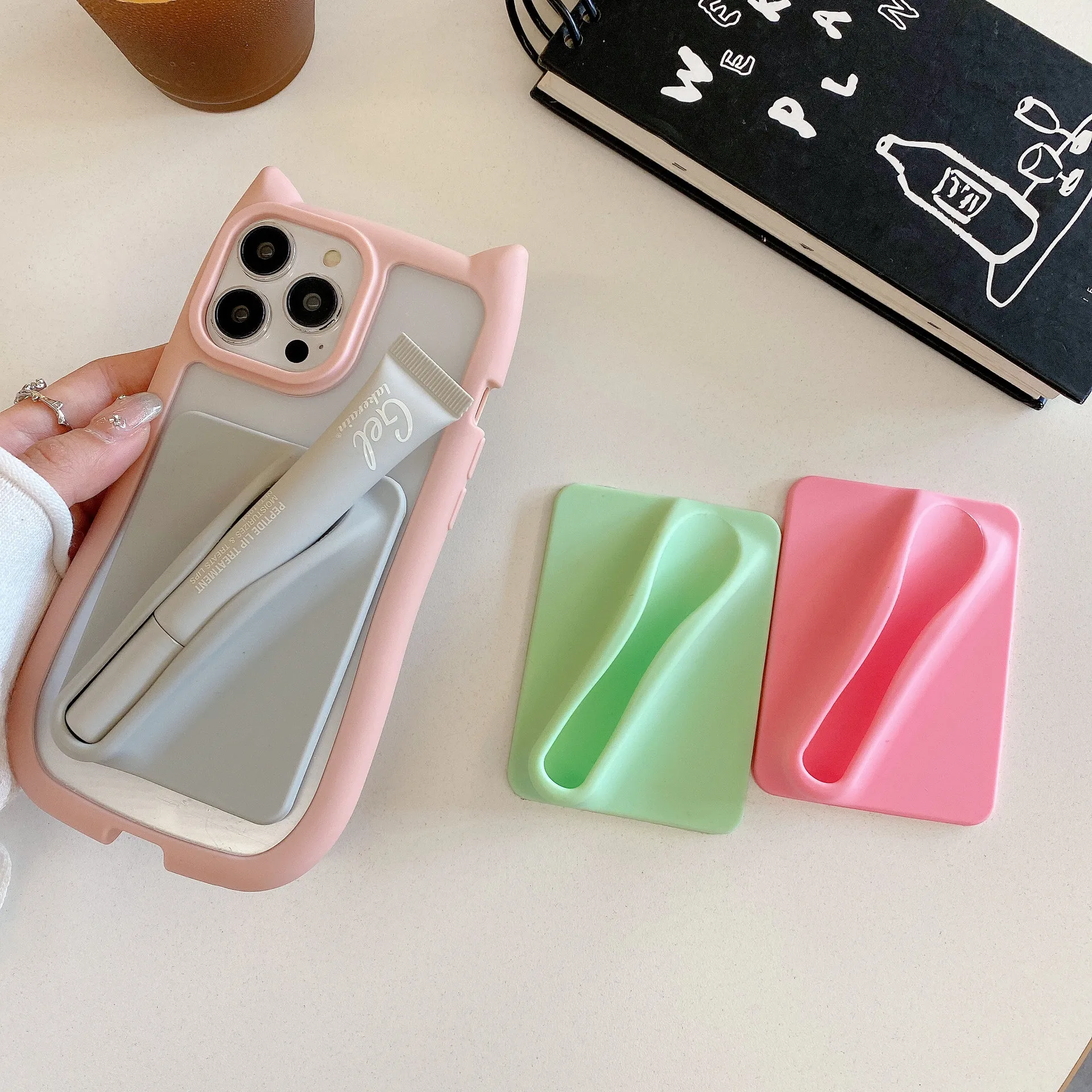 2024 New Design Lip Gloss Adhesive Sleeve Case Cell Phone Silky Silicone Lip Perfume Holder Stick-on Phone Case Compatible